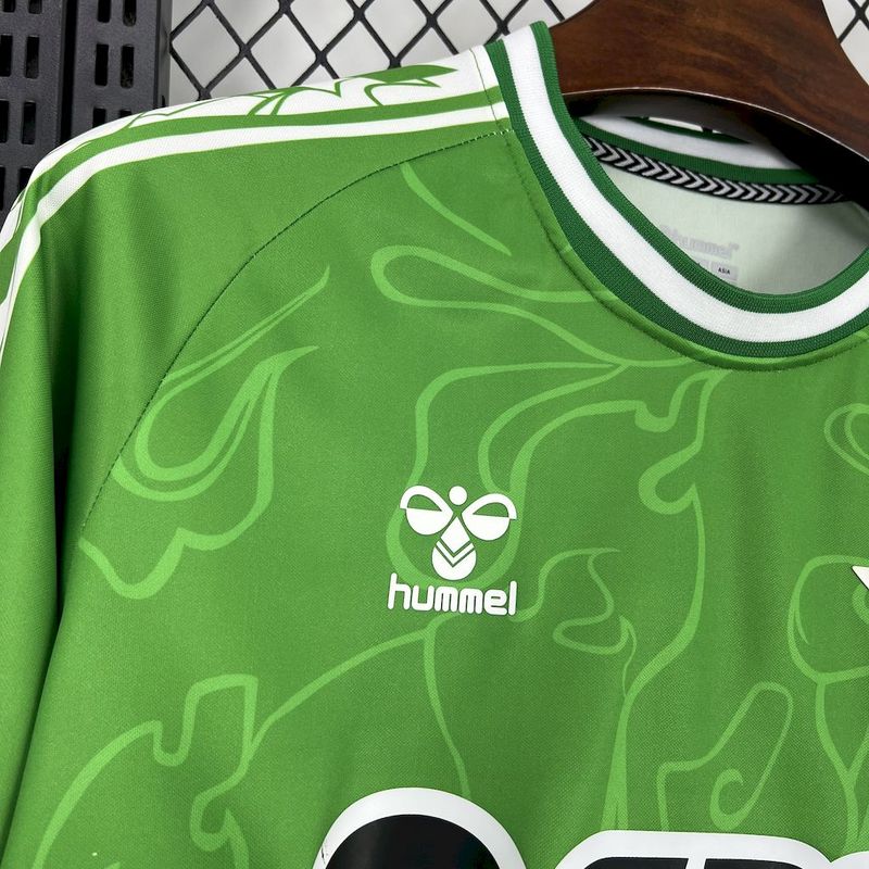 Real Betis Pre-Match Chinese New Year 2025/26 Jersey