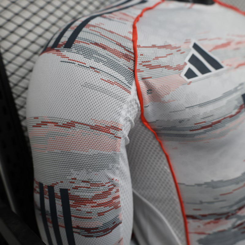 Bayern Munich Player Jersey Away 2025/26- Long Sleeve