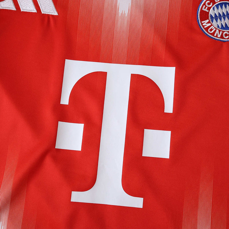 Bayern Munich Home Jersey 2025/26 - Long Sleeve