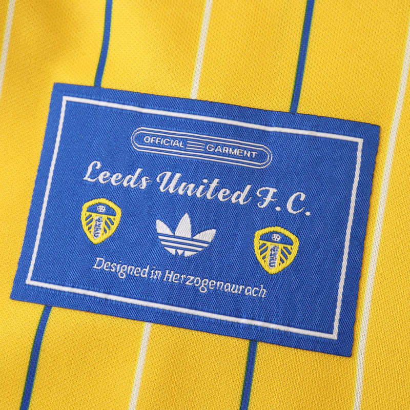 Leeds United Retro Edition Jersey 2025/26