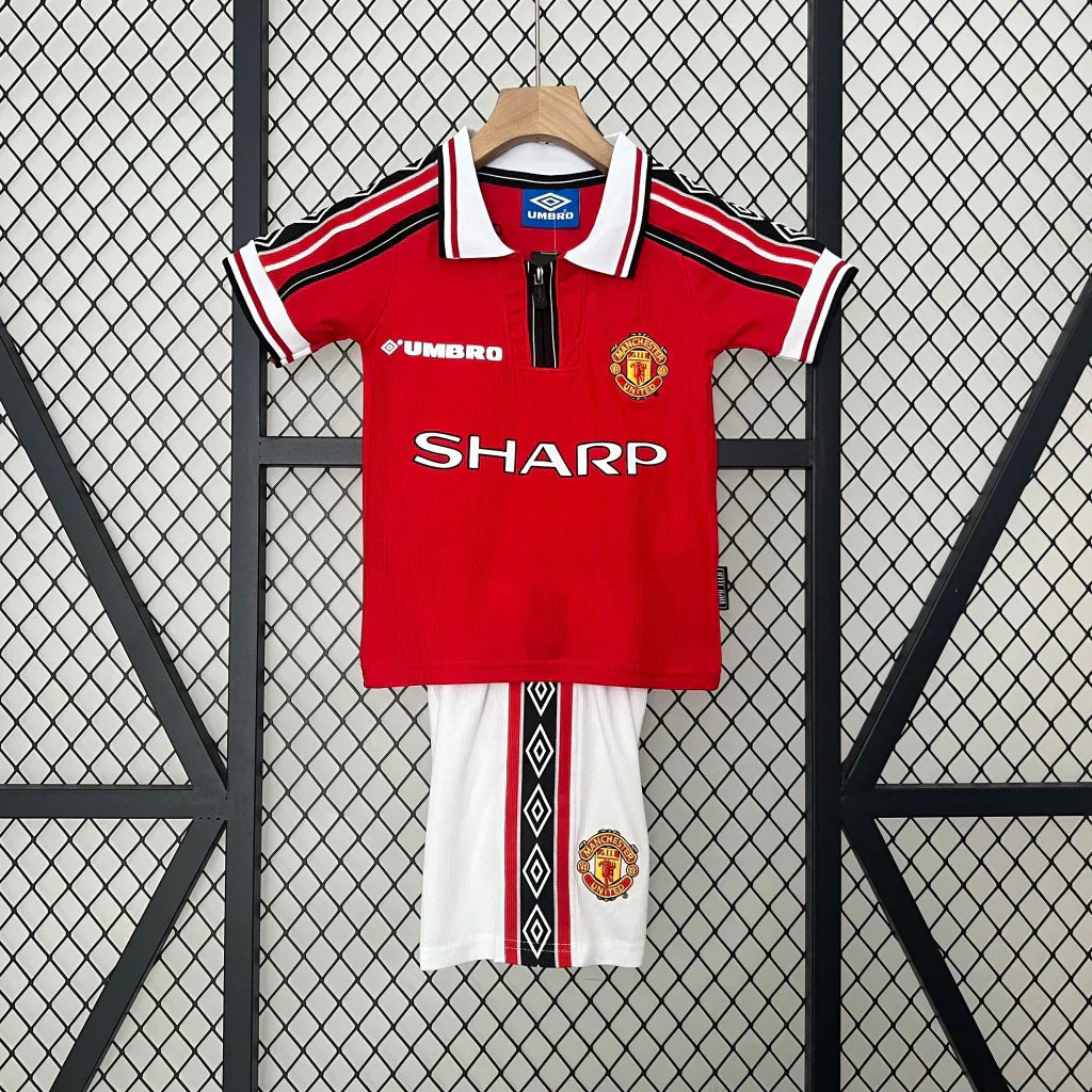 Kids Manchester United Home Kit 1999/2000 - Retrテエ
