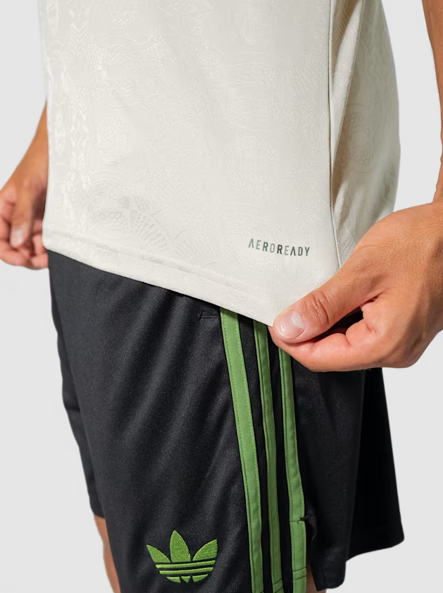 Bayern Munich Jersey Oktoberfest 2025/26